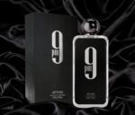 1dreamina-2026-05-25-9215-Keep the perfume bottle. Change the back…